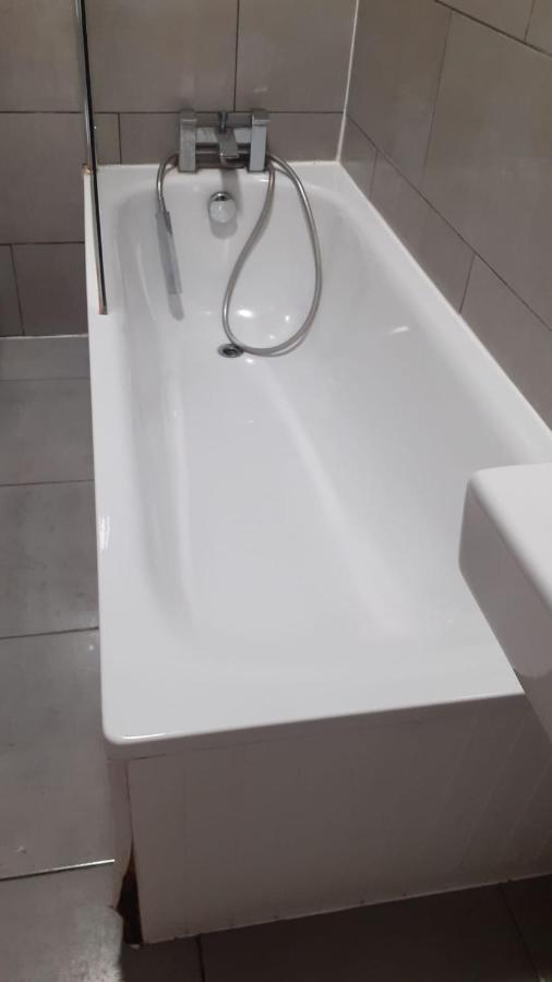Sw16 Norbury Guest house *