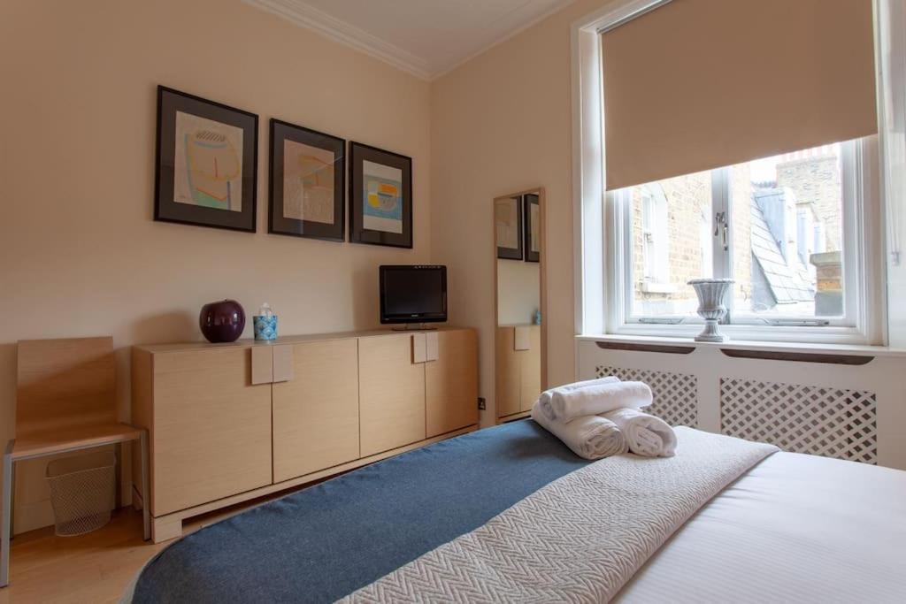 Cg1 - 2 Bedroom Apt, Kensington Garden Square View London