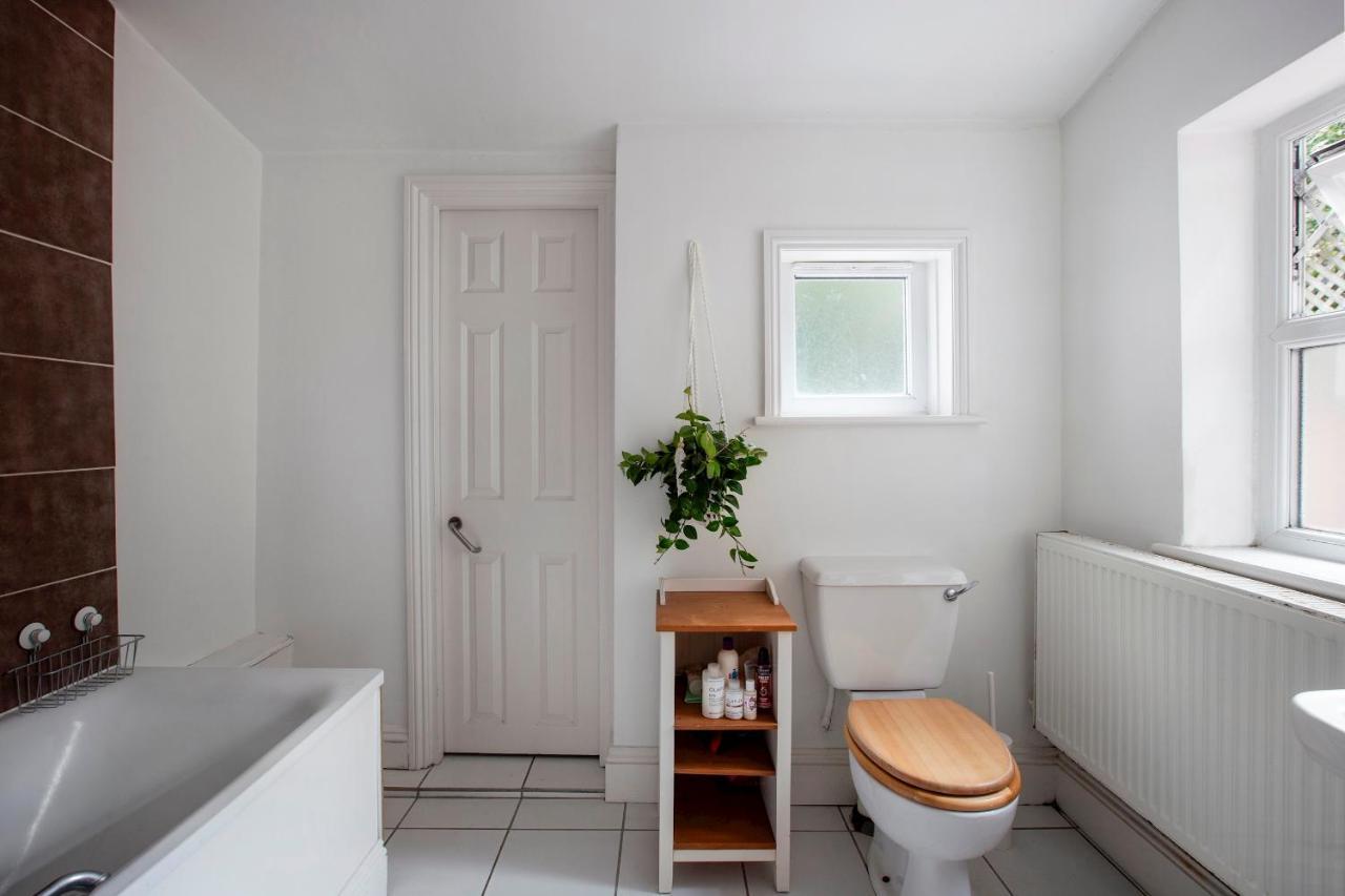 Pass The Keys - Beautiful Stylish Flat In South West London