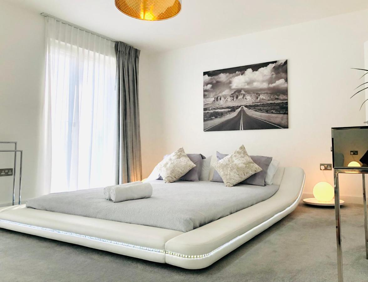 Panoramic Park And Penthouses Retreat Londres