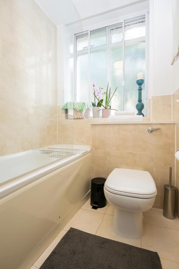 Apartamento Westbourne Gardens Unique Studio Near Hyde Park Londres