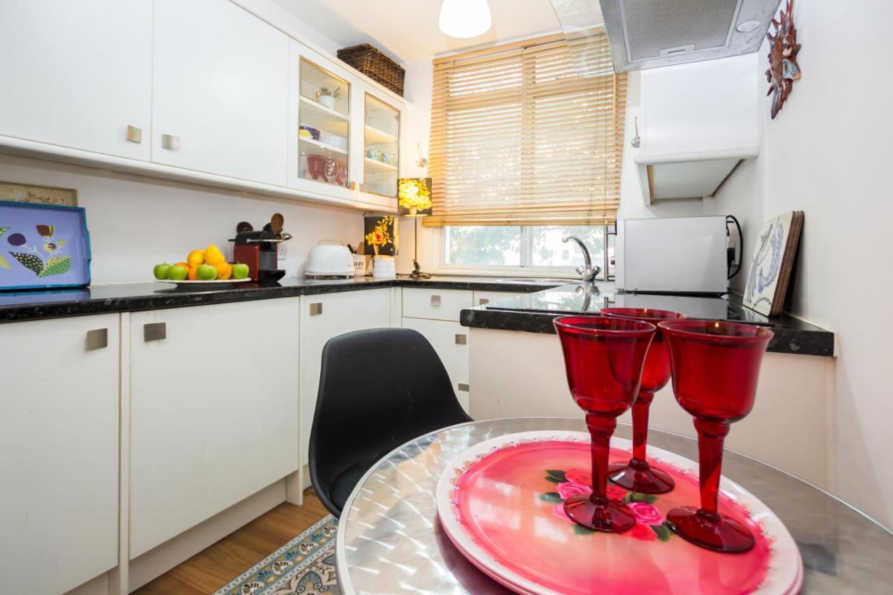 Apartamento Westbourne Gardens Unique Studio Near Hyde Park Londres