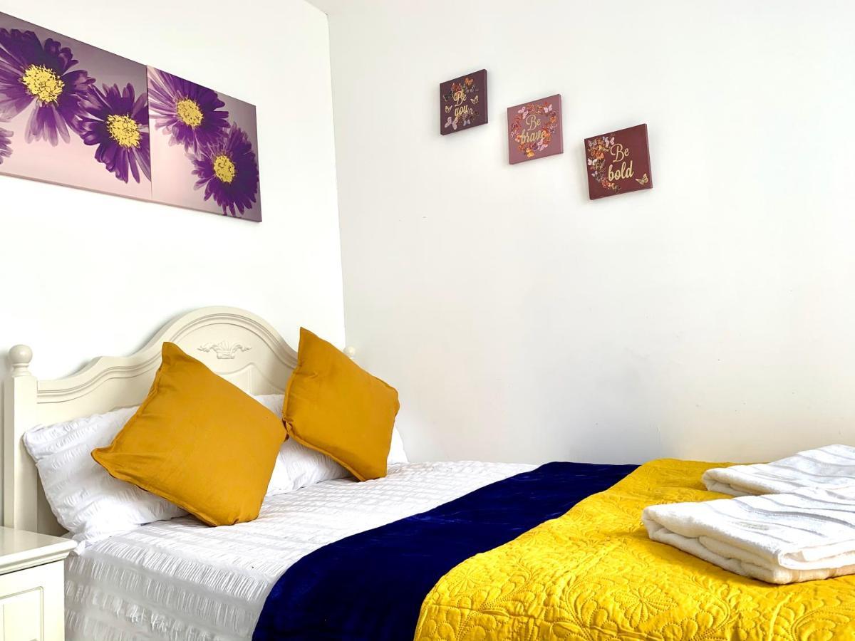 Leilighet 2-bedrooms Apartment, Lounge, Balcony