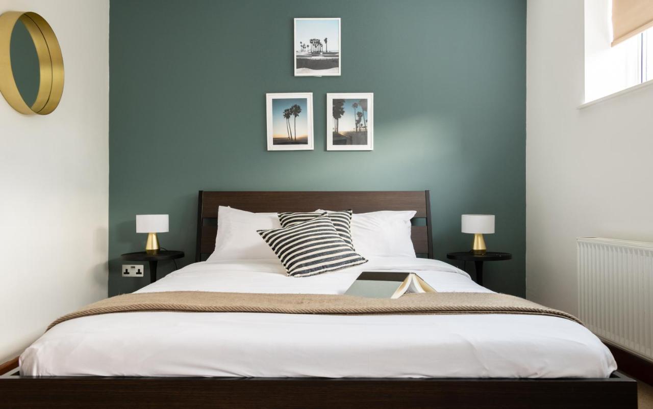 The Southwick Sanctuary - Large 6bdr With Terrace London