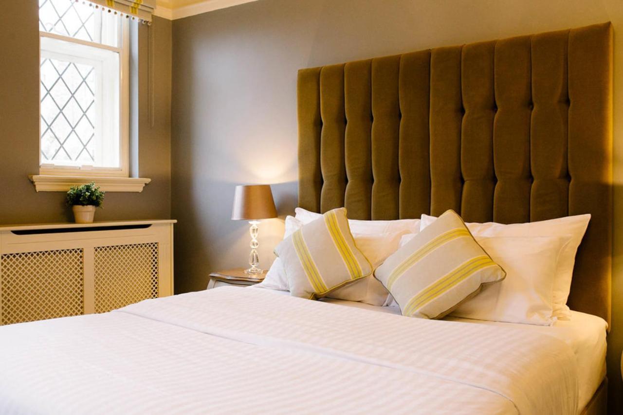 Of Wales - Townhouse Hotel