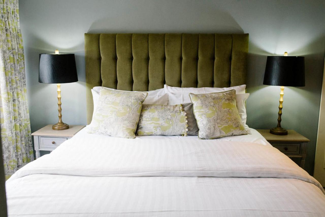 Of Wales - Townhouse London