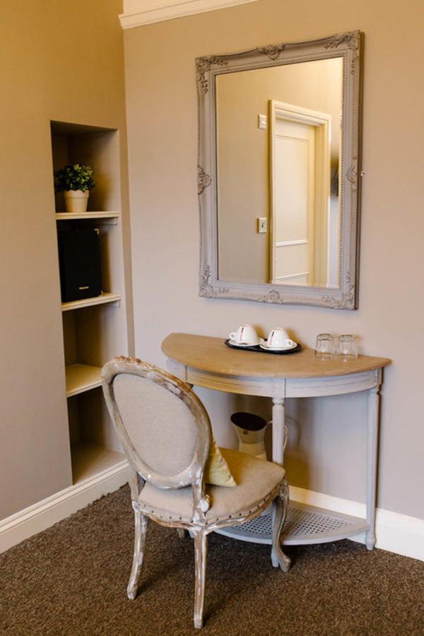 Of Wales - Townhouse Hotel London