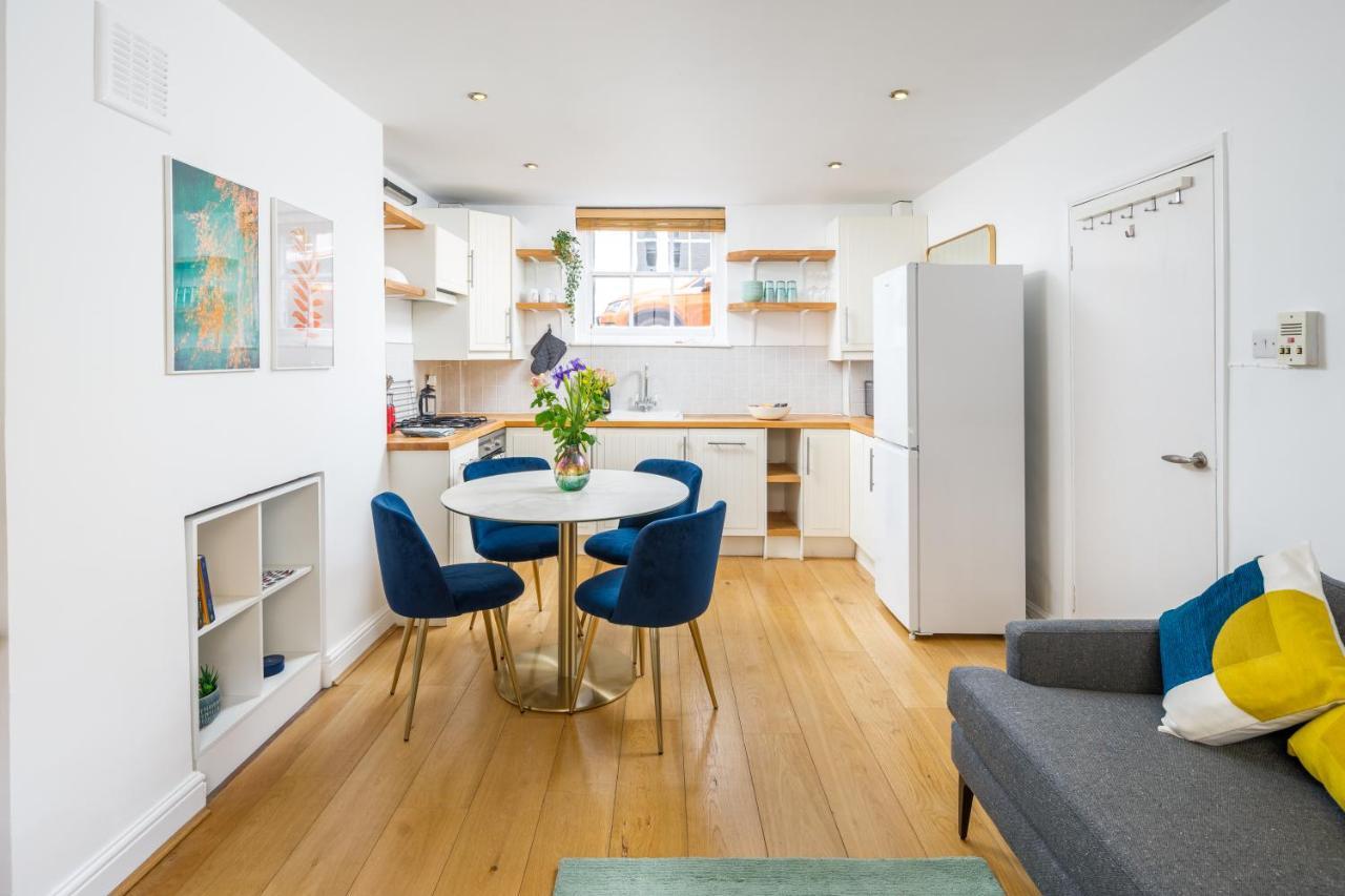 Modern Flat With Patio In Pimlico London