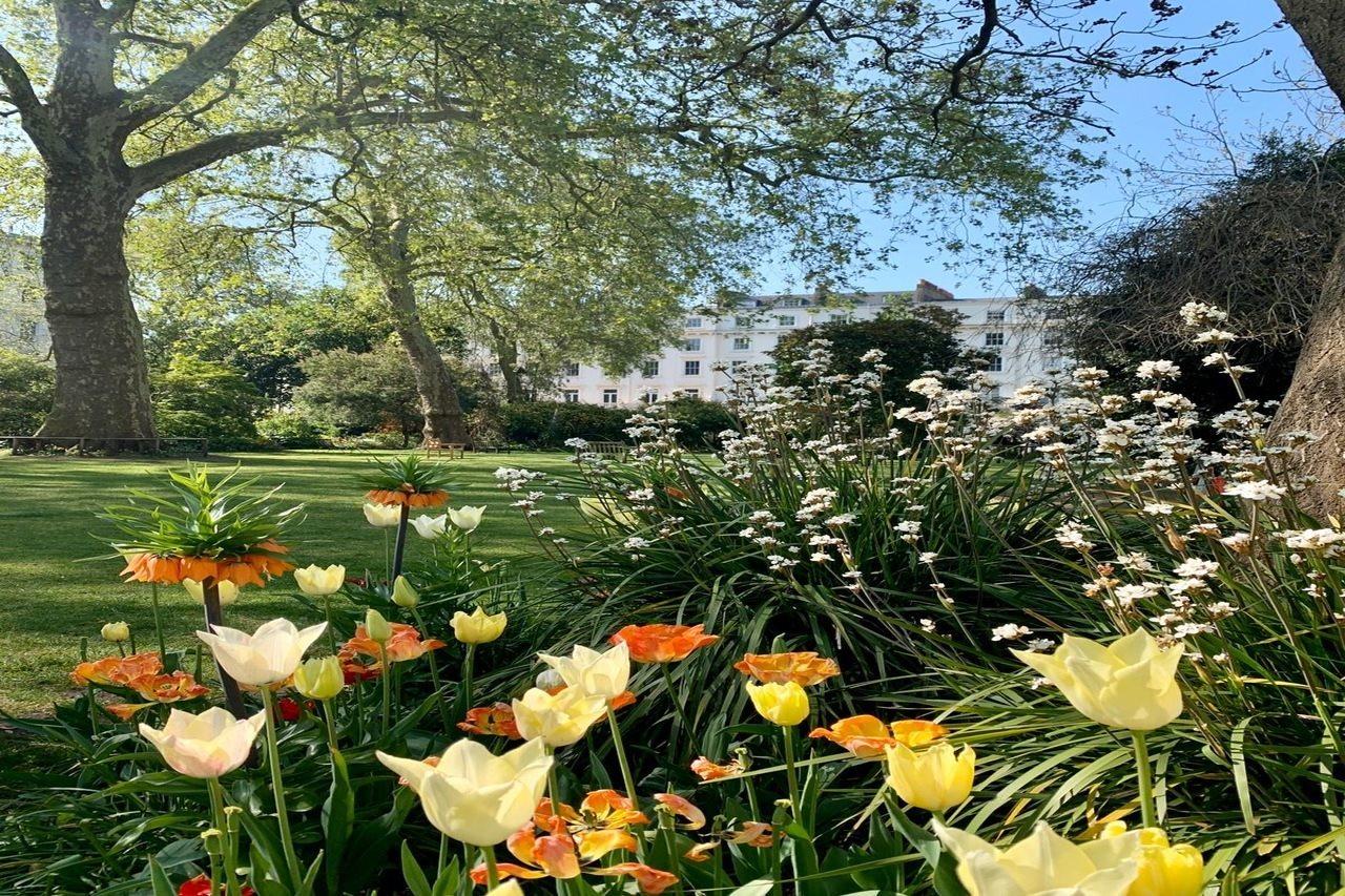 Eccleston Square Hotel 4*