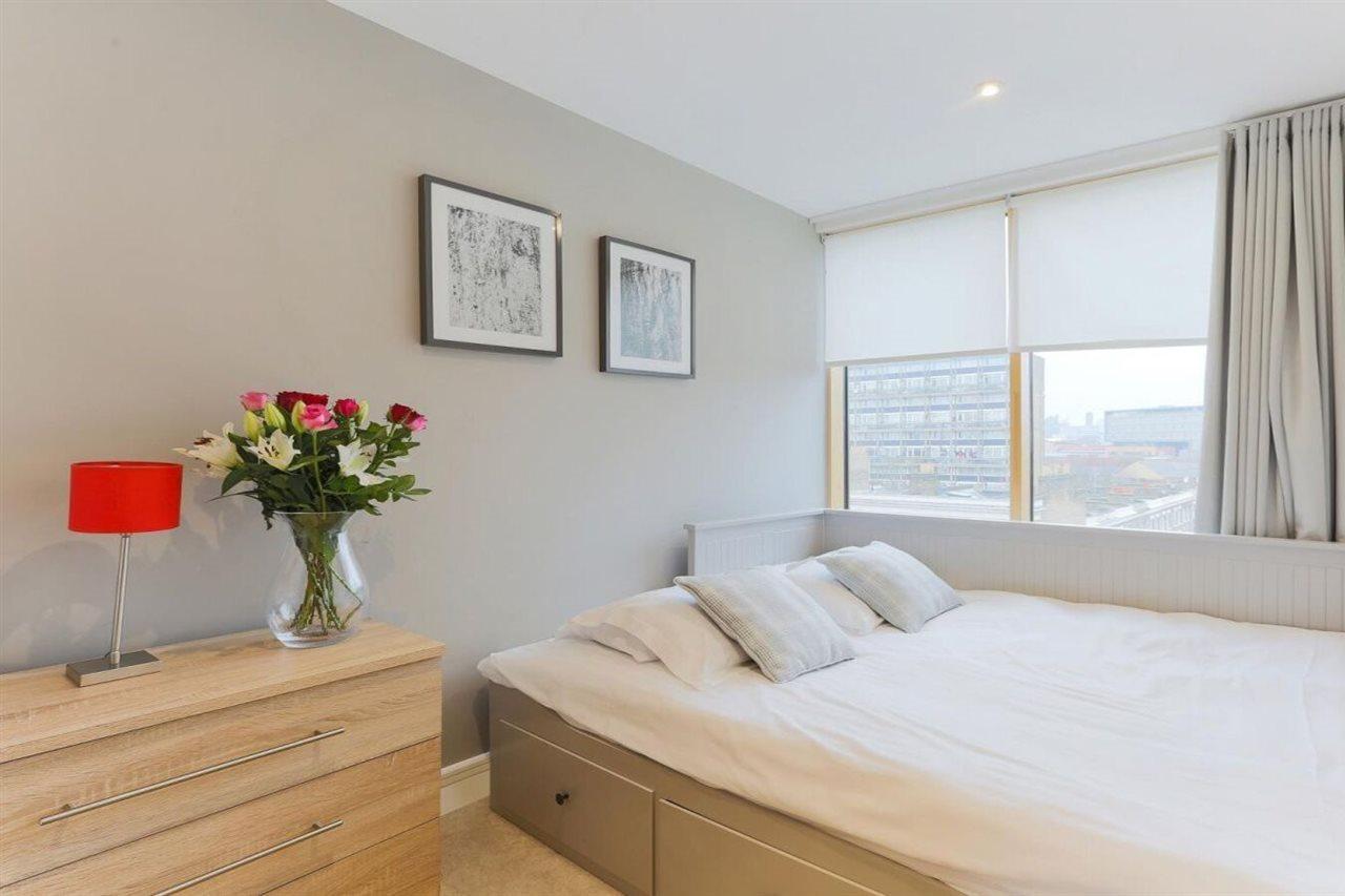 Apartment Lambeth North One
