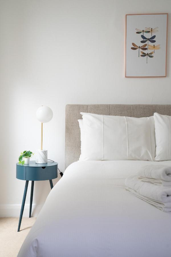 Leilighet Modern Flat With Patio In Pimlico London