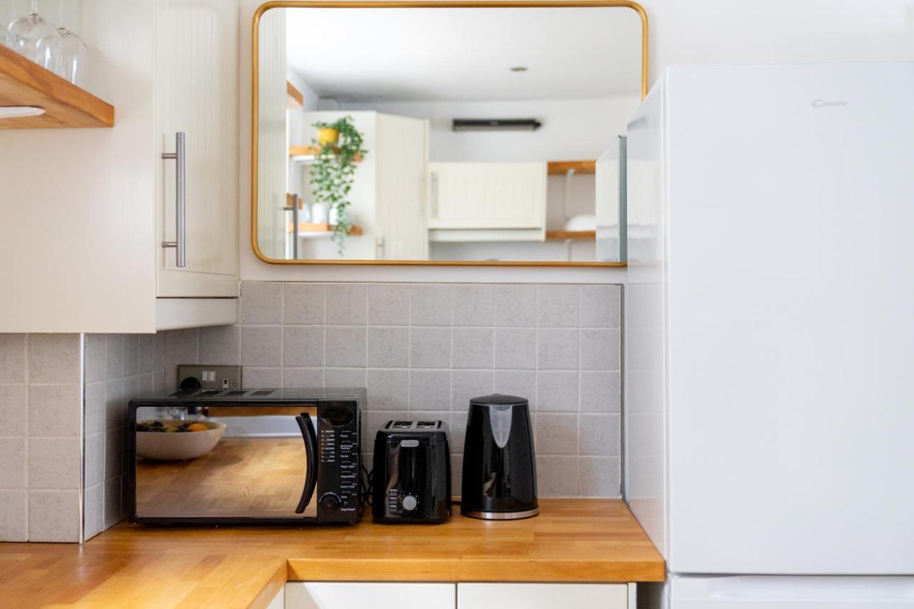 Modern Flat With Patio In Pimlico Leilighet London