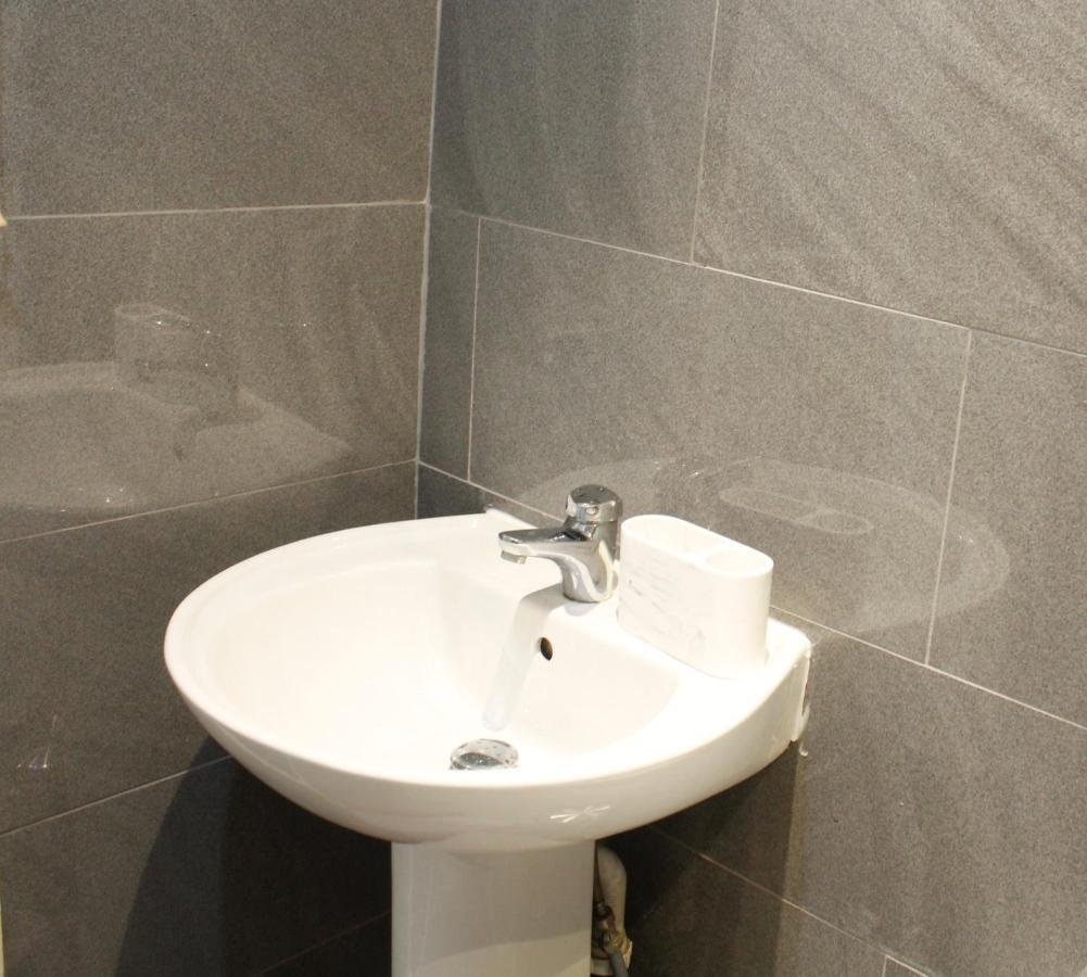 Cozy Or In Townhouse Fast Links To Central * London