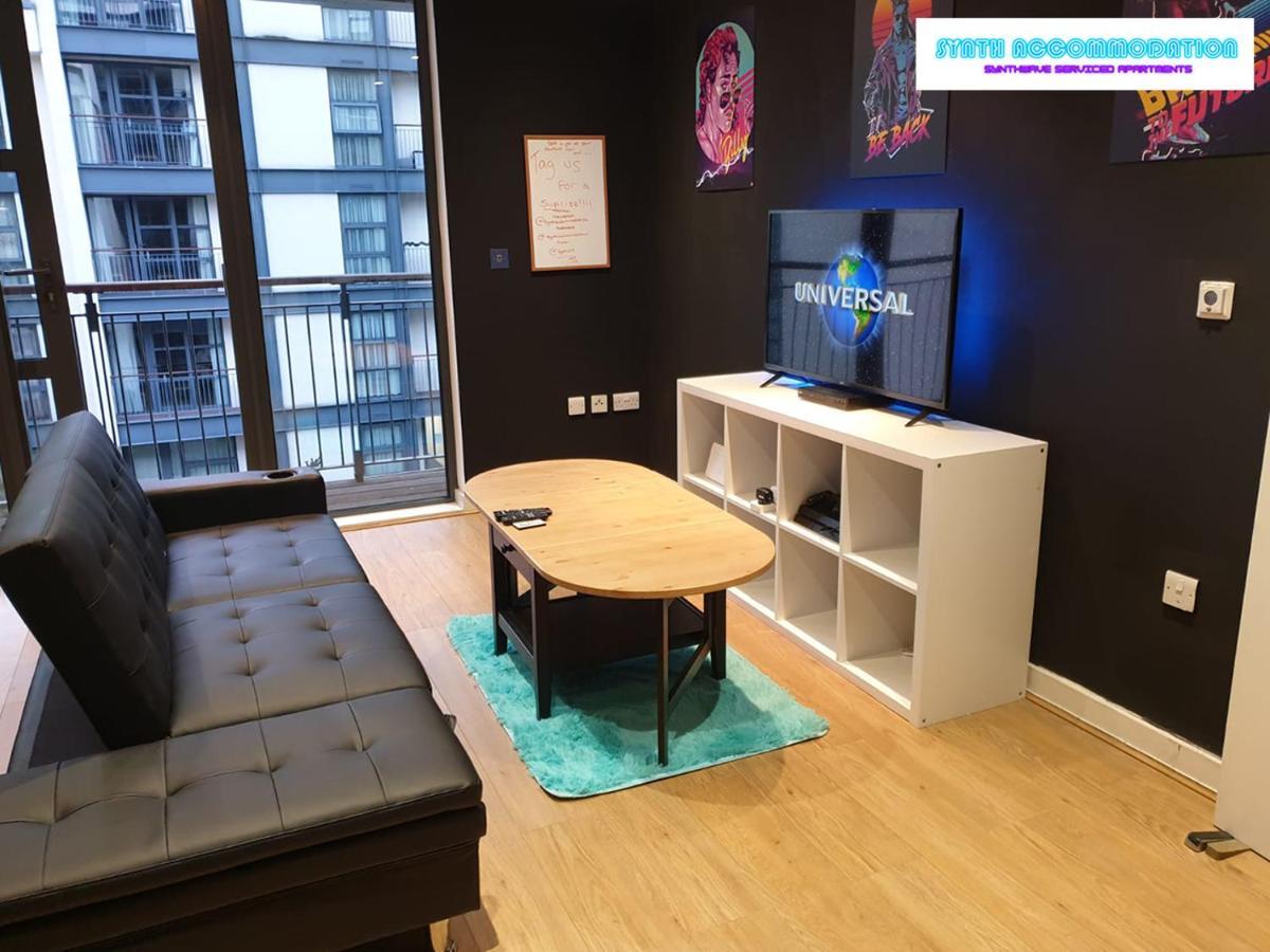 Leilighet 80s Retro 1 Bedroom Serviced Canary Wharf Perfect For Corporate Business Families & Leisure Guests