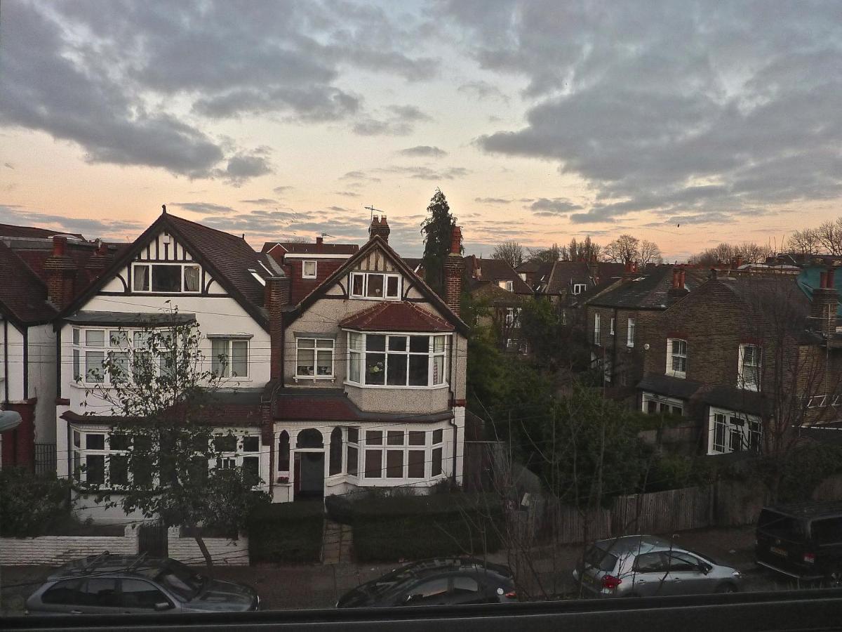 Gjestgiverier Brookview London