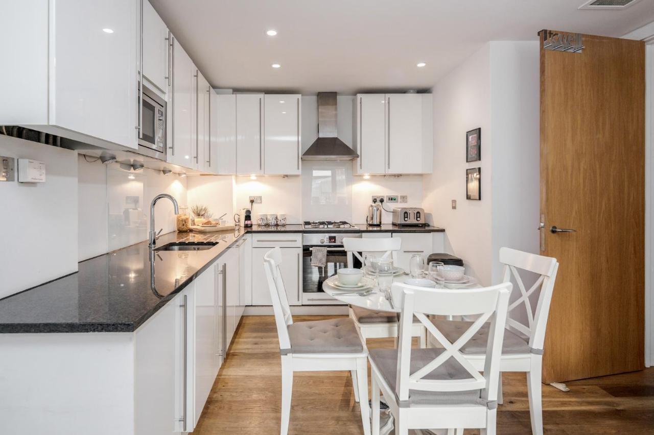 The Heart Of Covent Garden, Sleeps 4 London