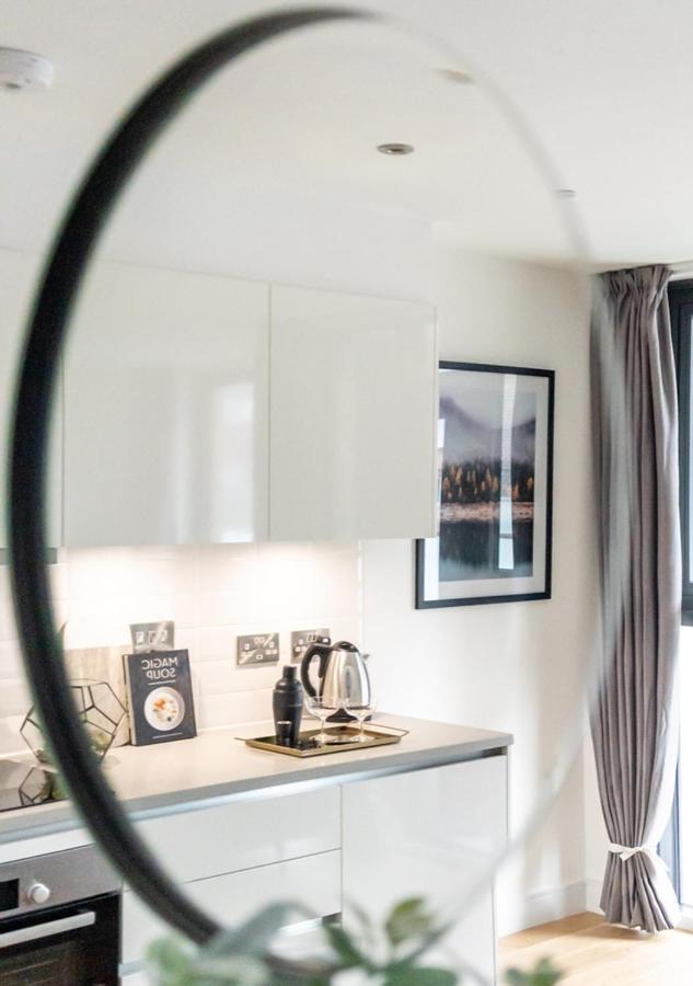 Contemporary Apartments, Wembley - Sk London