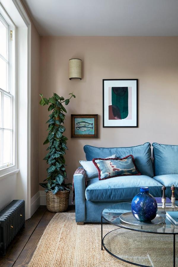 Luxurious 1 Bedroom - Minutes From Angel Tube St. Appartement Londen
