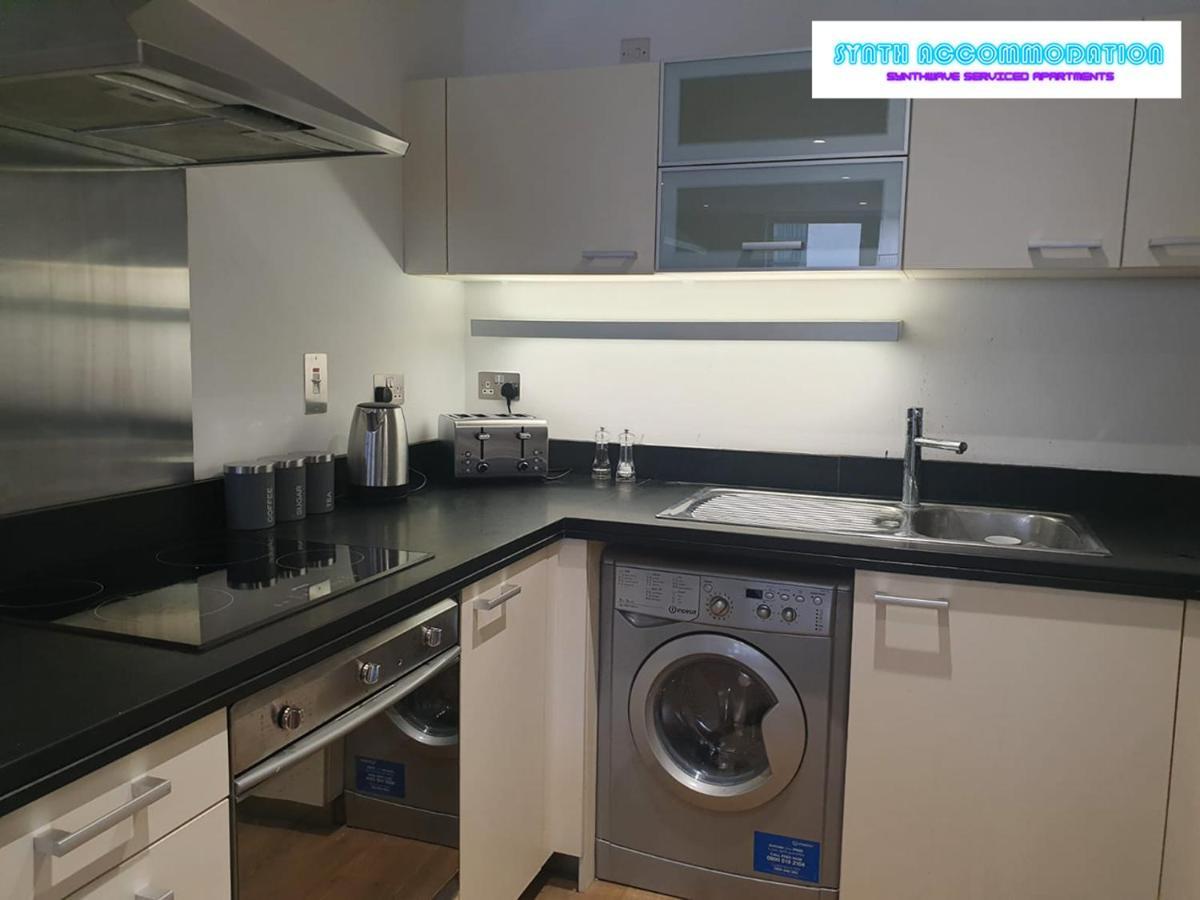80s Retro 1 Bedroom Serviced Canary Wharf Perfect For Corporate Business Families & Leisure Guests Leilighet