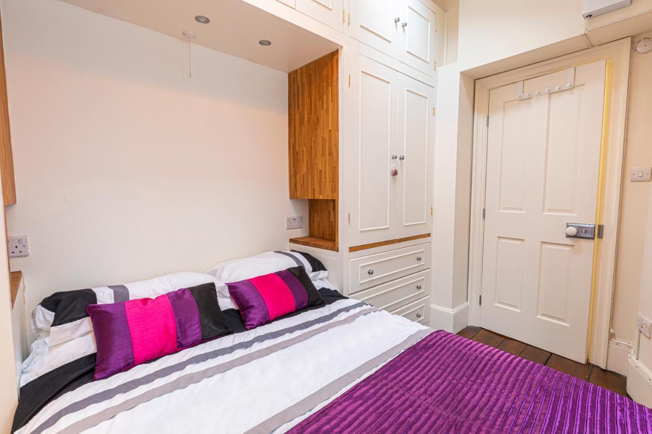 Appartement Altido Homely 2-bed Flat With Courtyard Londen