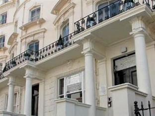 Princes Square Apartment London