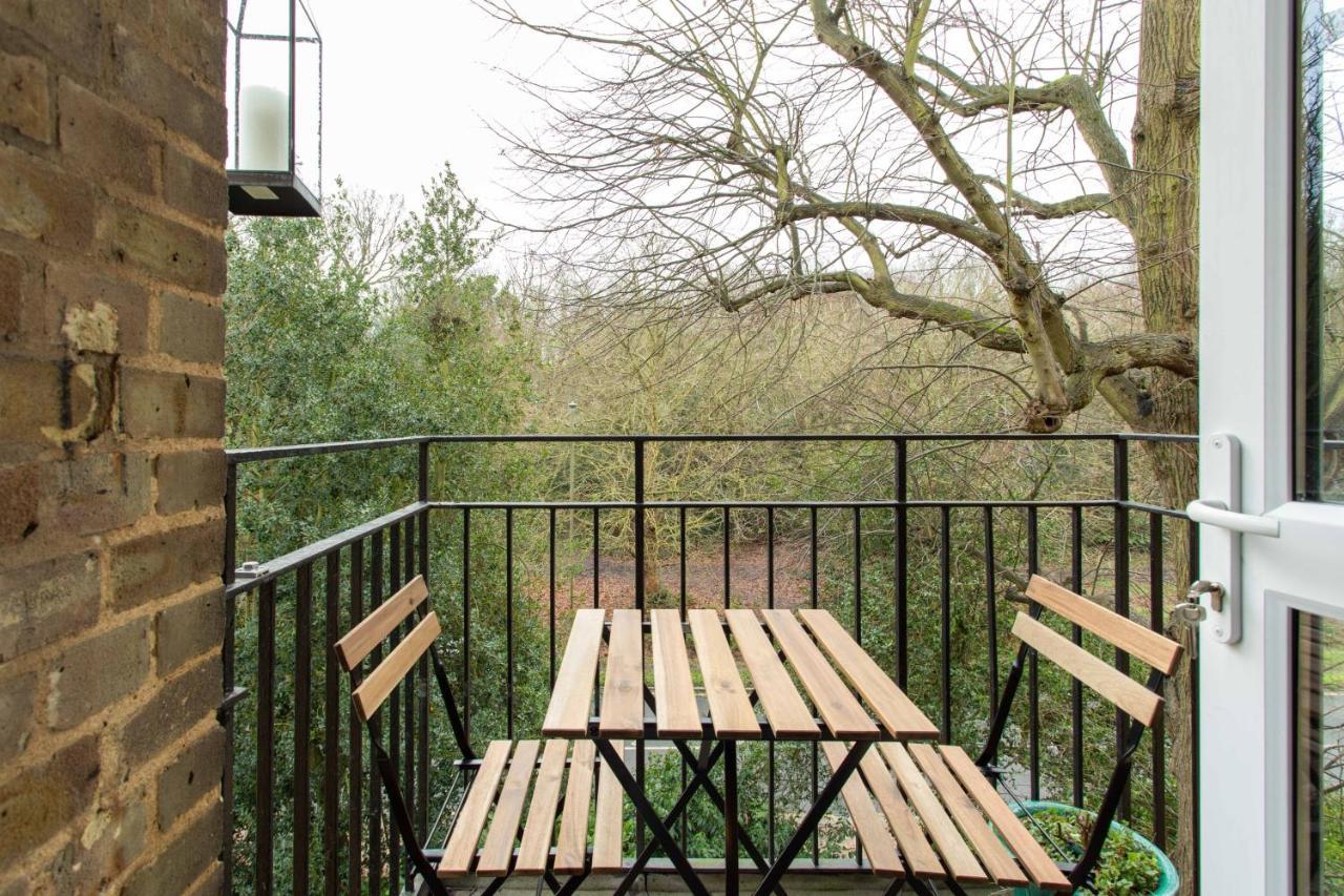 Pass The Keys - Putney Comfy Apartment