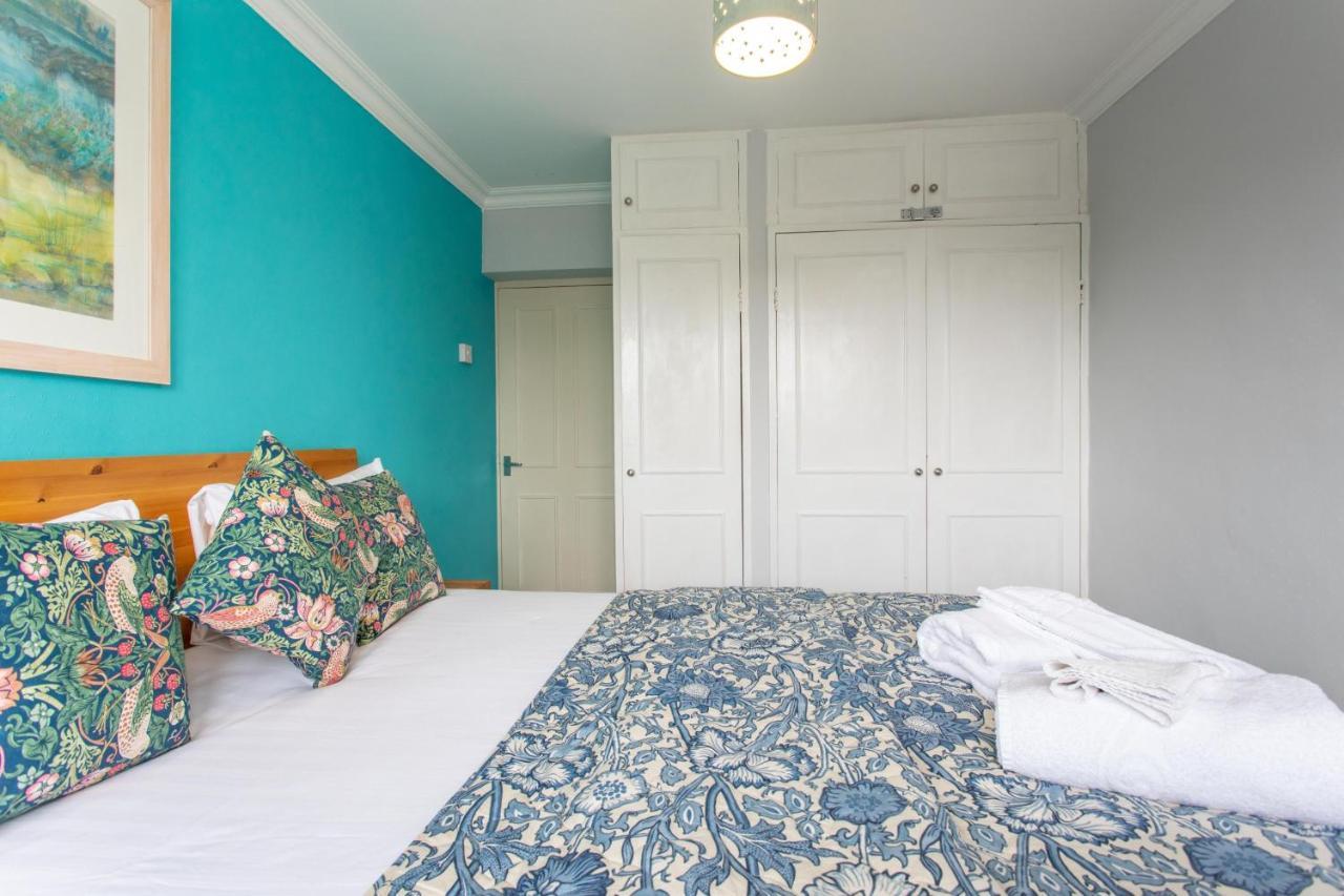 Pass The Keys - Putney Comfy Apartment