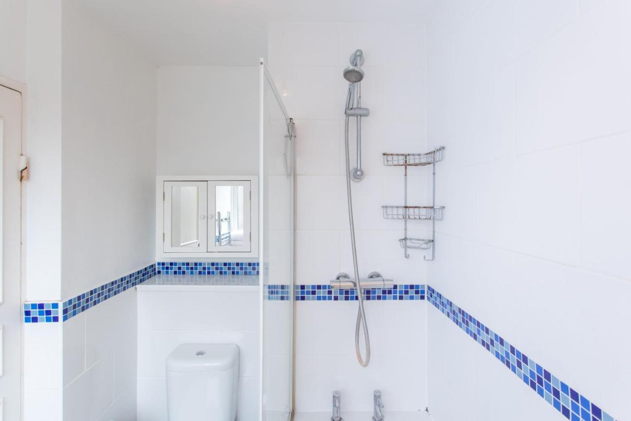 Pass The Keys - Putney Comfy Apartment London