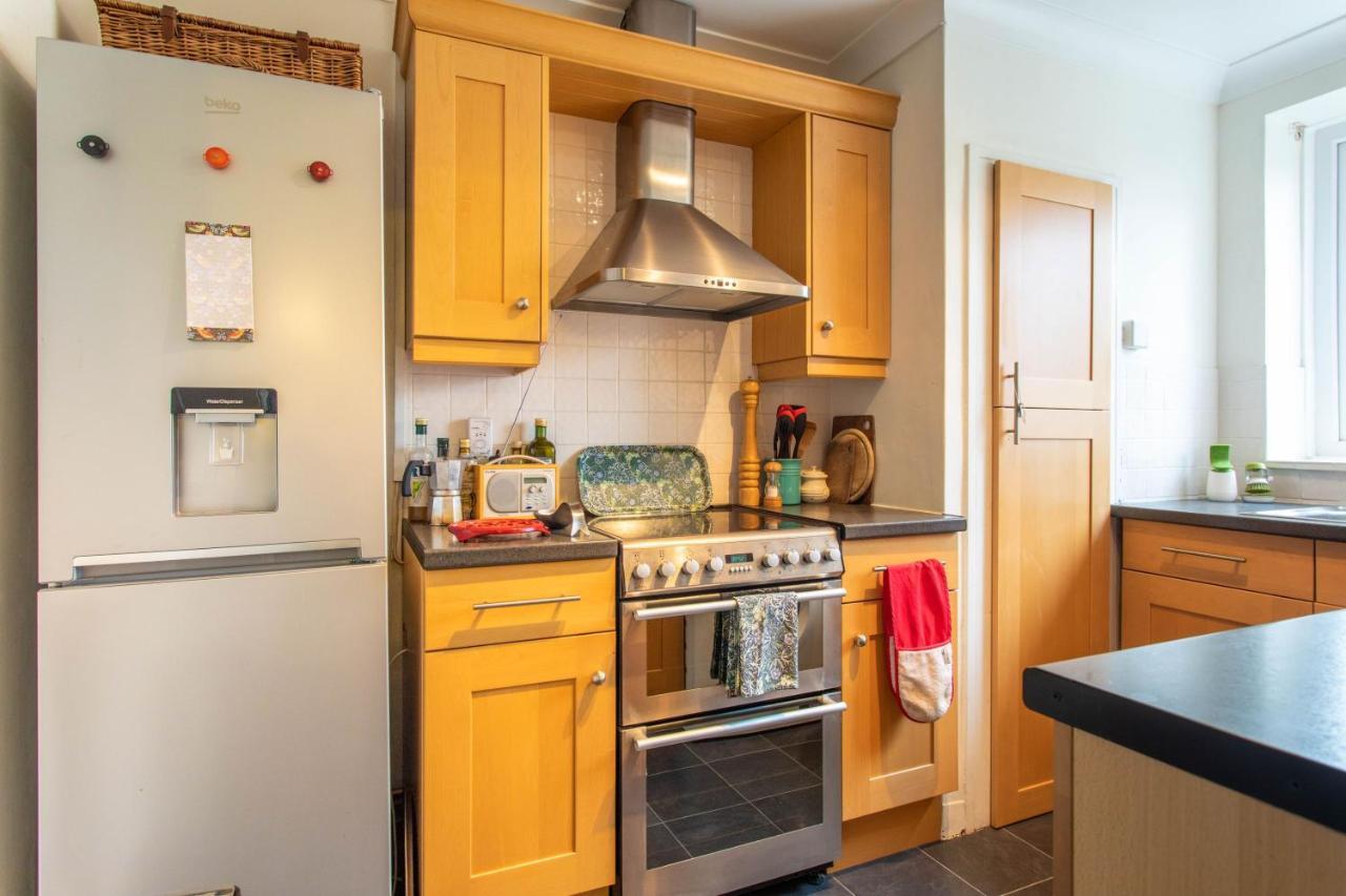 Pass The Keys - Putney Comfy Apartment London