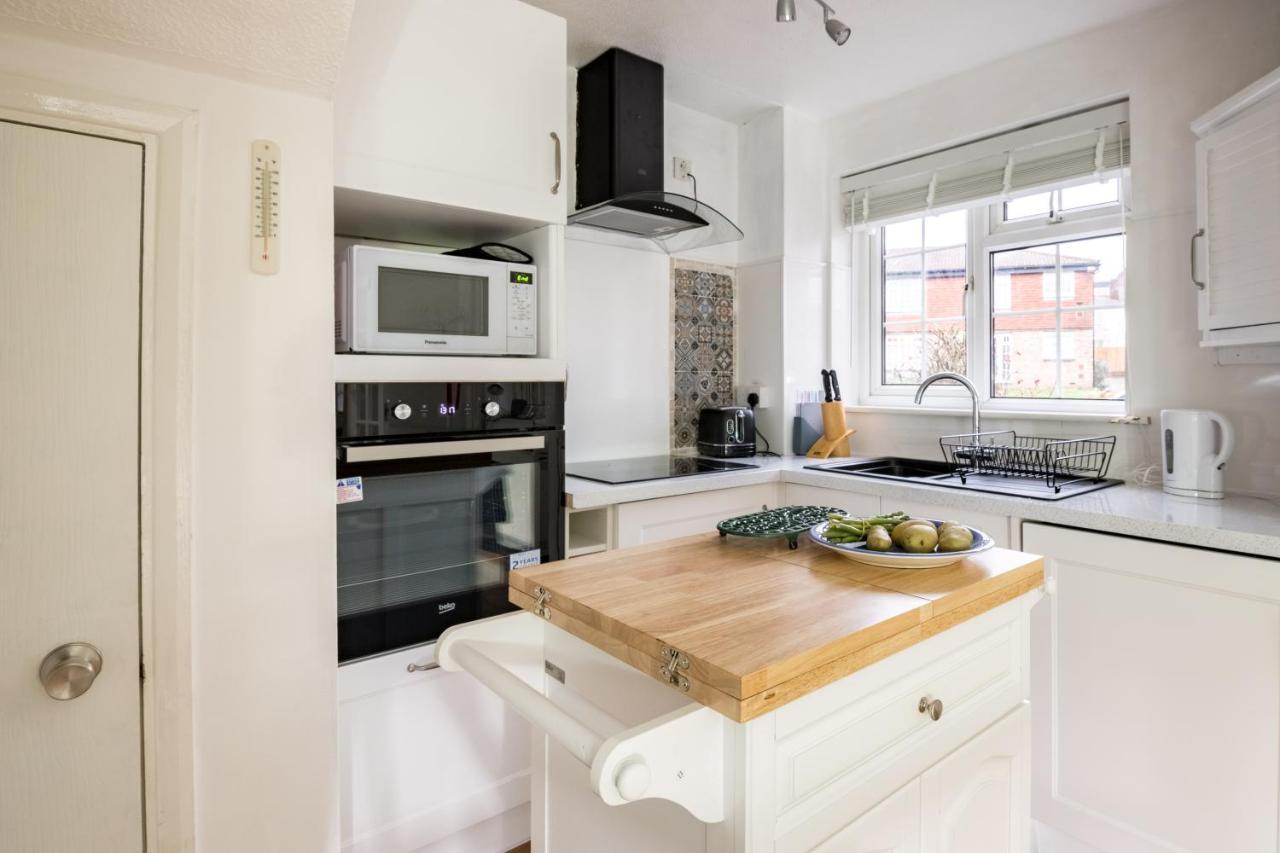Leilighet Exclusive In Acton By Underthedoormat *