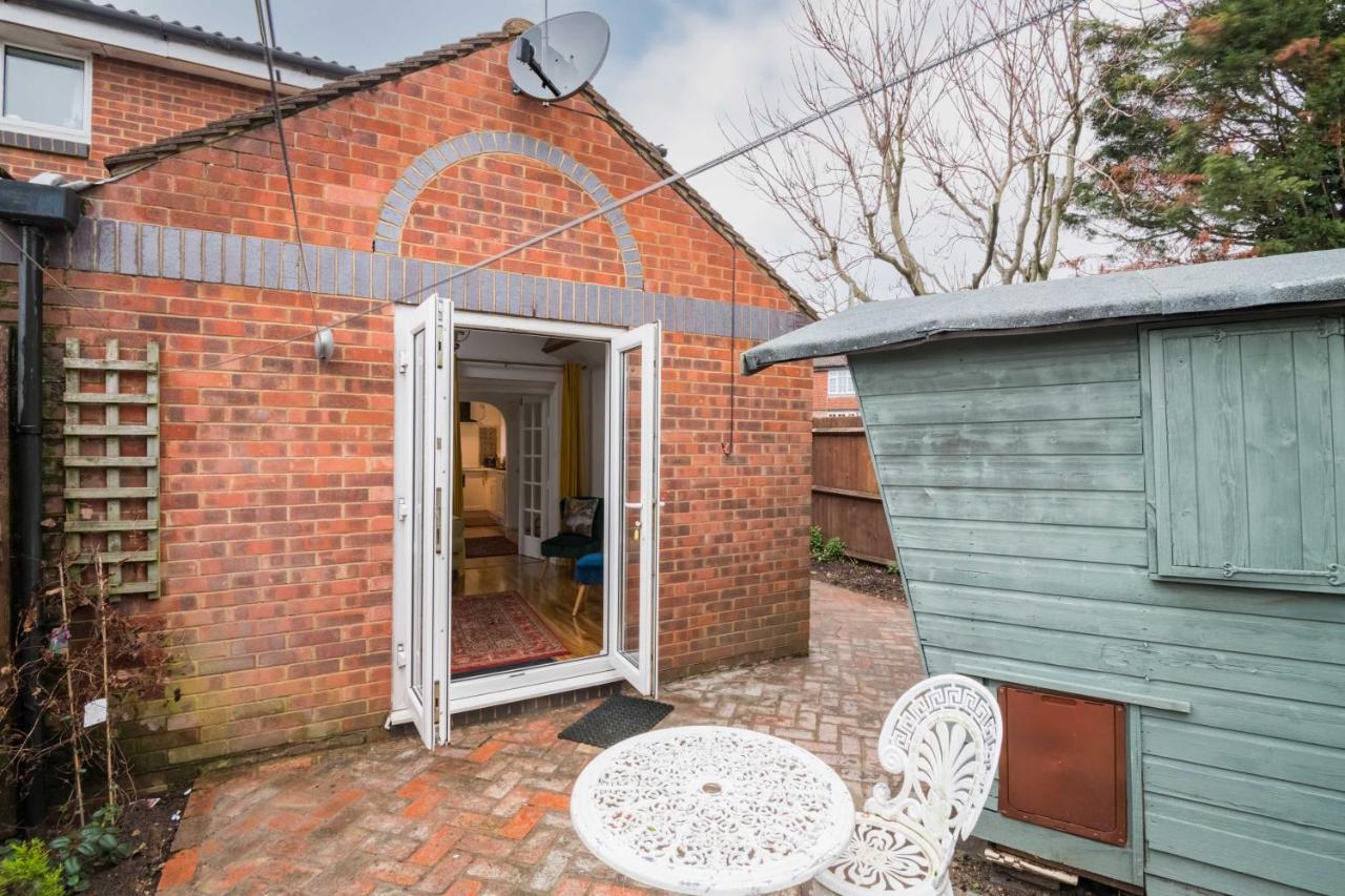 Leilighet Exclusive In Acton By Underthedoormat London