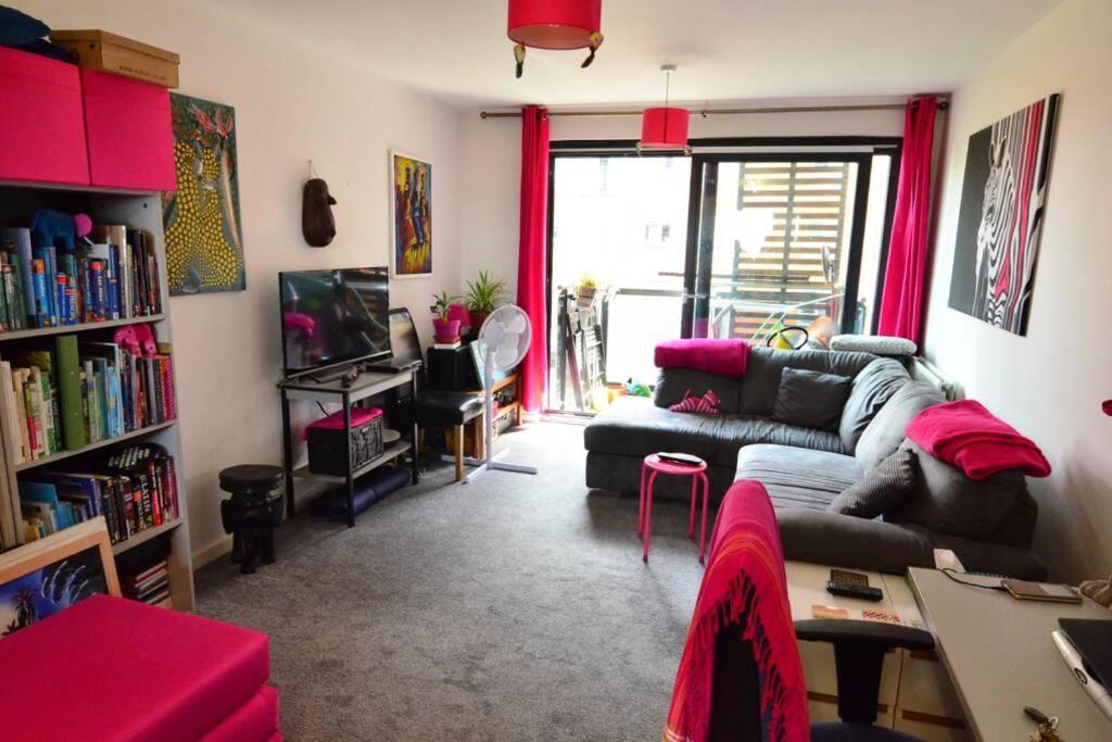 Modern 1 Bed Flat, London