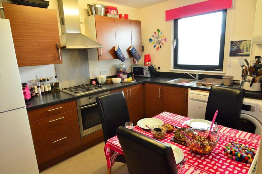 Apartment Modern 1 Bed Flat,