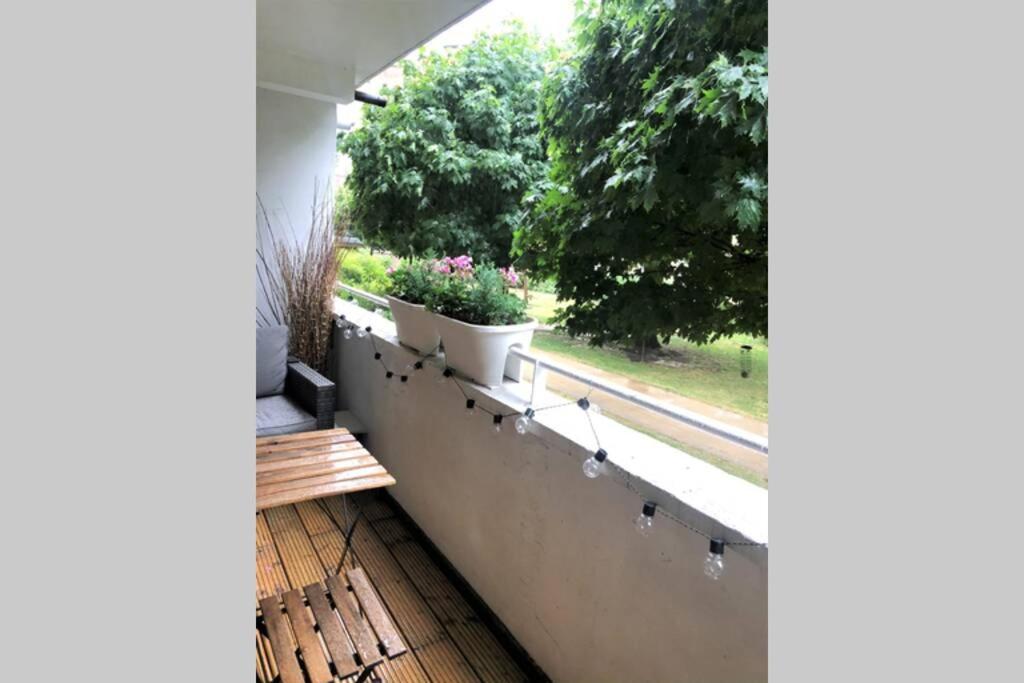 Perfect Gem By Southwark Stn W/balcony - London
