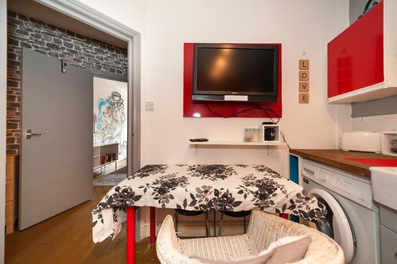 2 Bedroom Roof Terrace With Sauna Jakuzzi And Outdoor Cinema Leilighet *