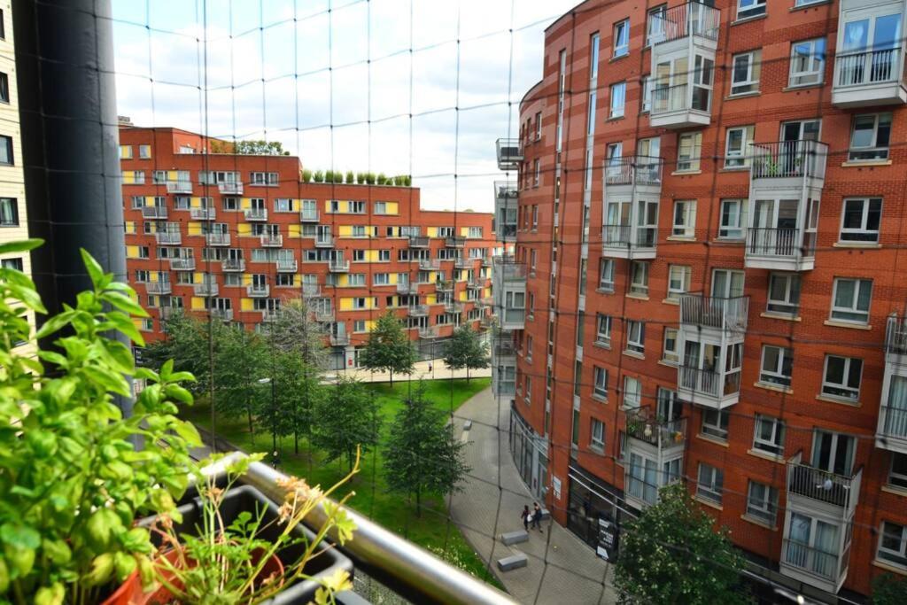 Apartment Modern 1 Bed Flat,