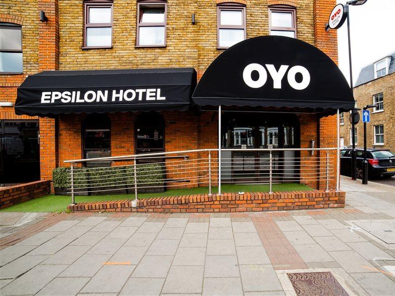 Hotel Epsilon