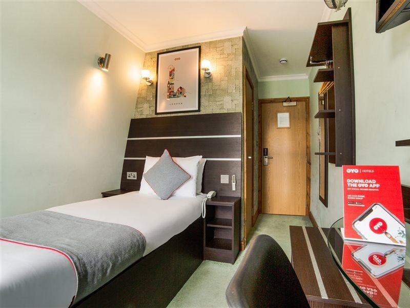 Epsilon Hotel 3*