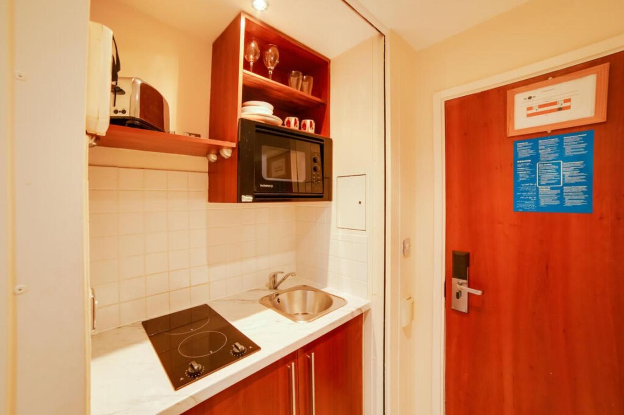 Cosy In With Jacuzzi Hotel London
