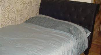 Beaconsfield 3* London