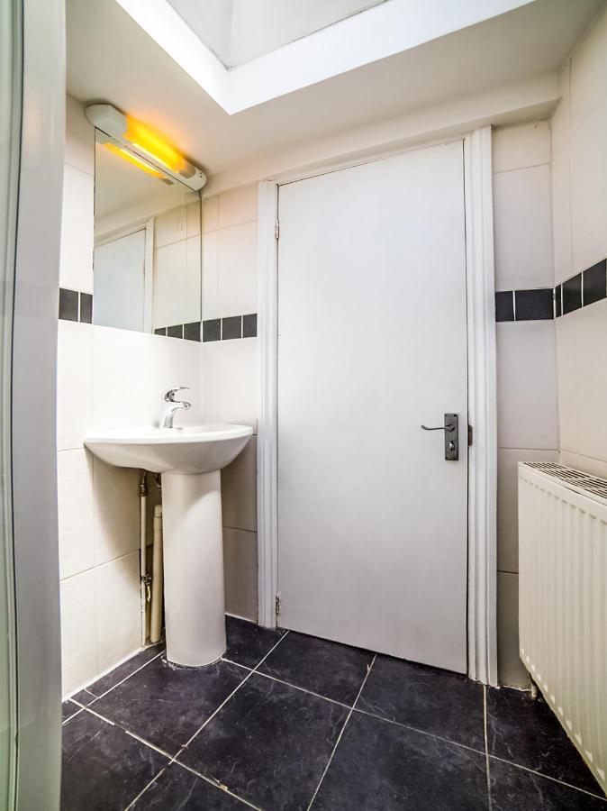 Hotel Oyo Tamtam Acton Londen