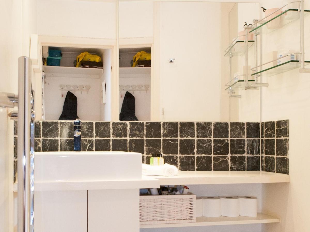 Apartment Pass The Keys Roof Terrace Flat In Trendy & Chic Hampstead London