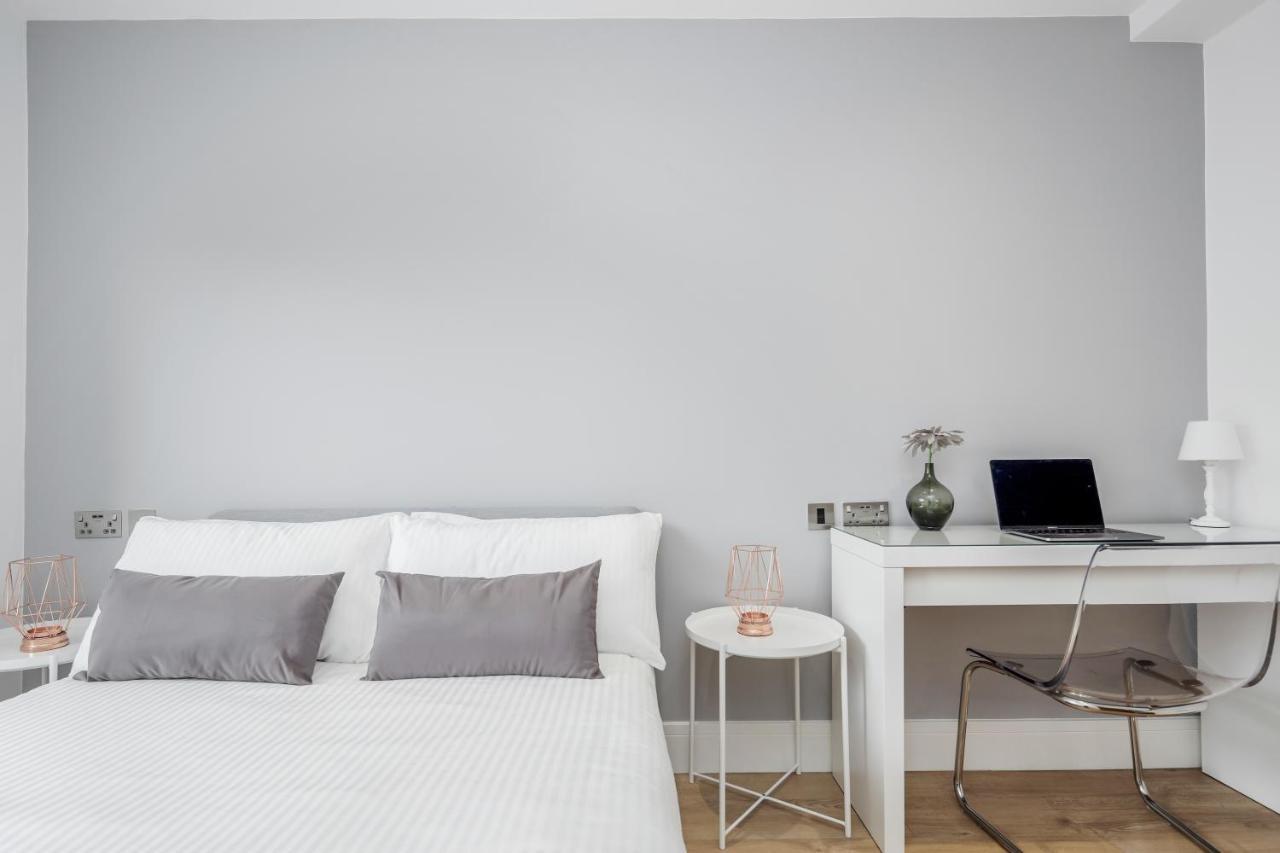 Luxury Chic Near Canary Wharf, Excel, O2 & Stratford *