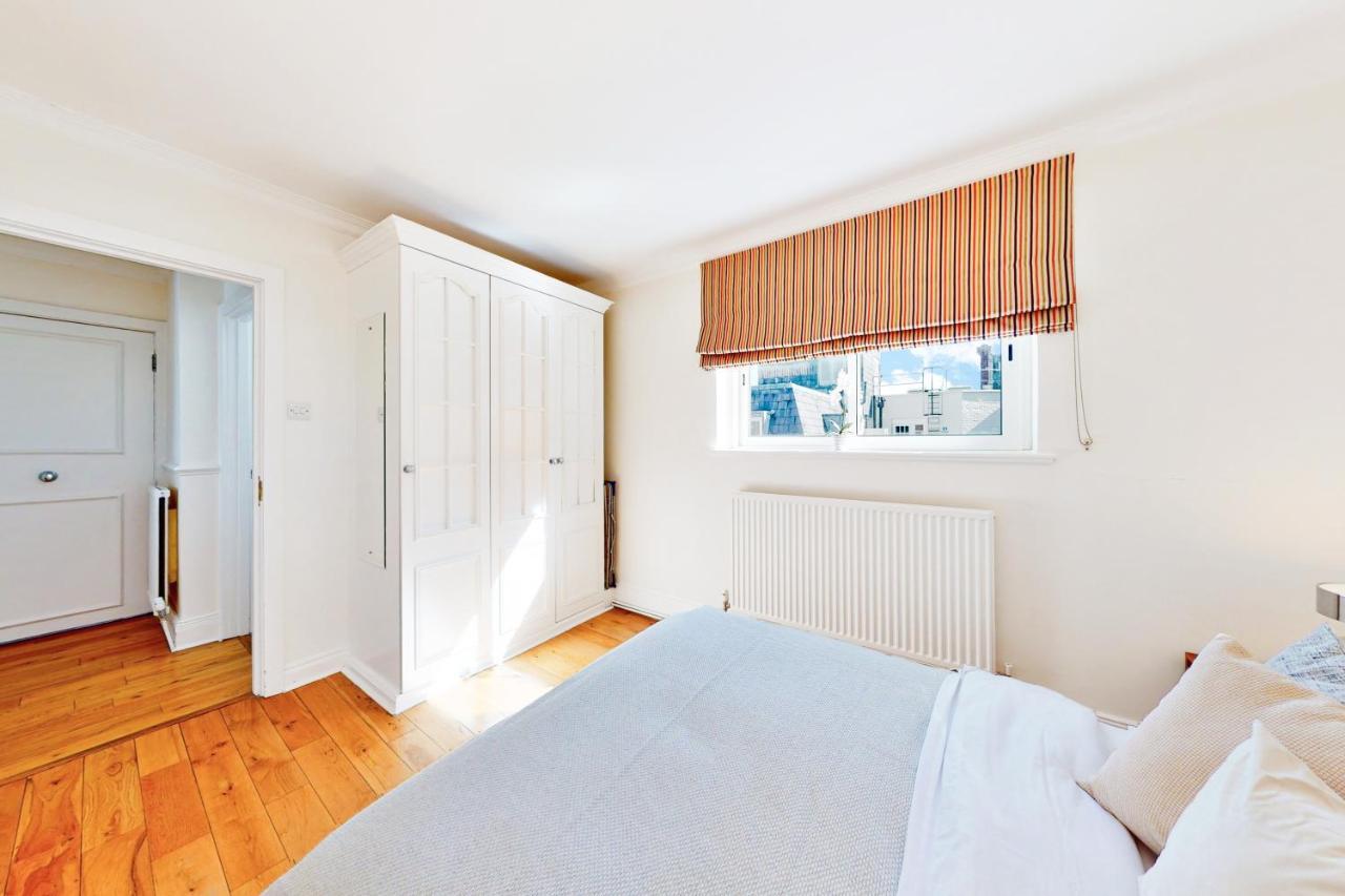 In Bond Street Apartment