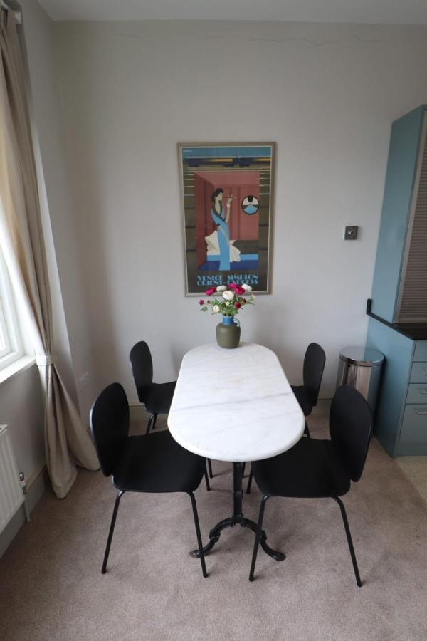 Stylish Light-filled 1 Bedroom Flat In Hammersmith Leilighet *