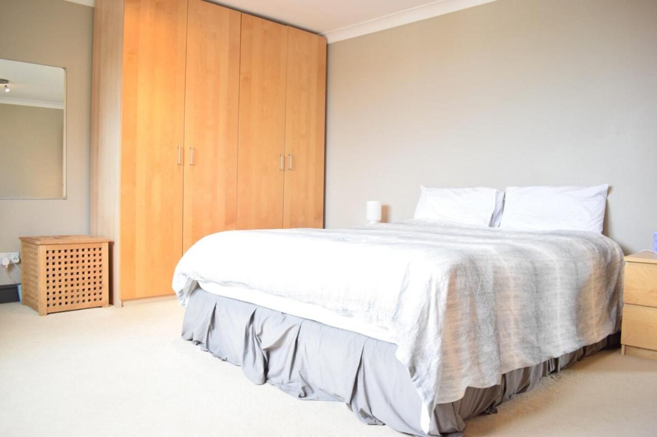 Spacious 2 Bedroom Flat In Beautiful Maida Vale Appartement Londen