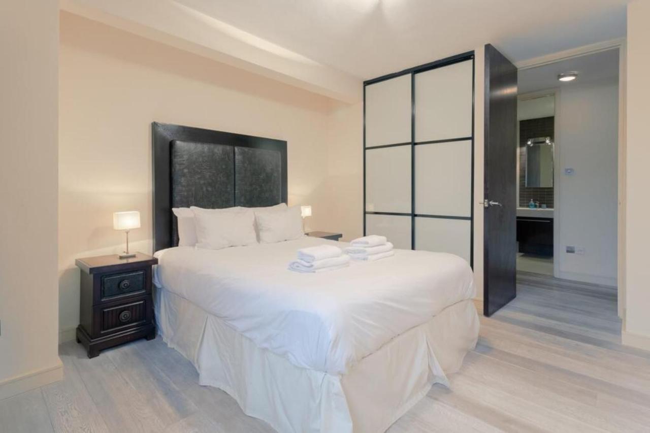 Stunning Modern In South Kensington Apartment London