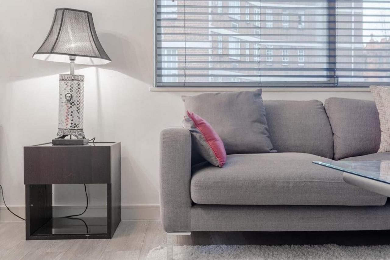 Stunning Modern In South Kensington Apartment London