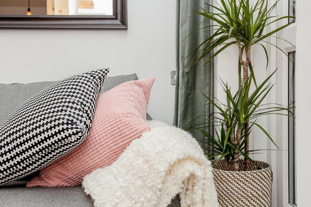 Modern 1bd Flat In Clerkenwell - Sleeps 4! *