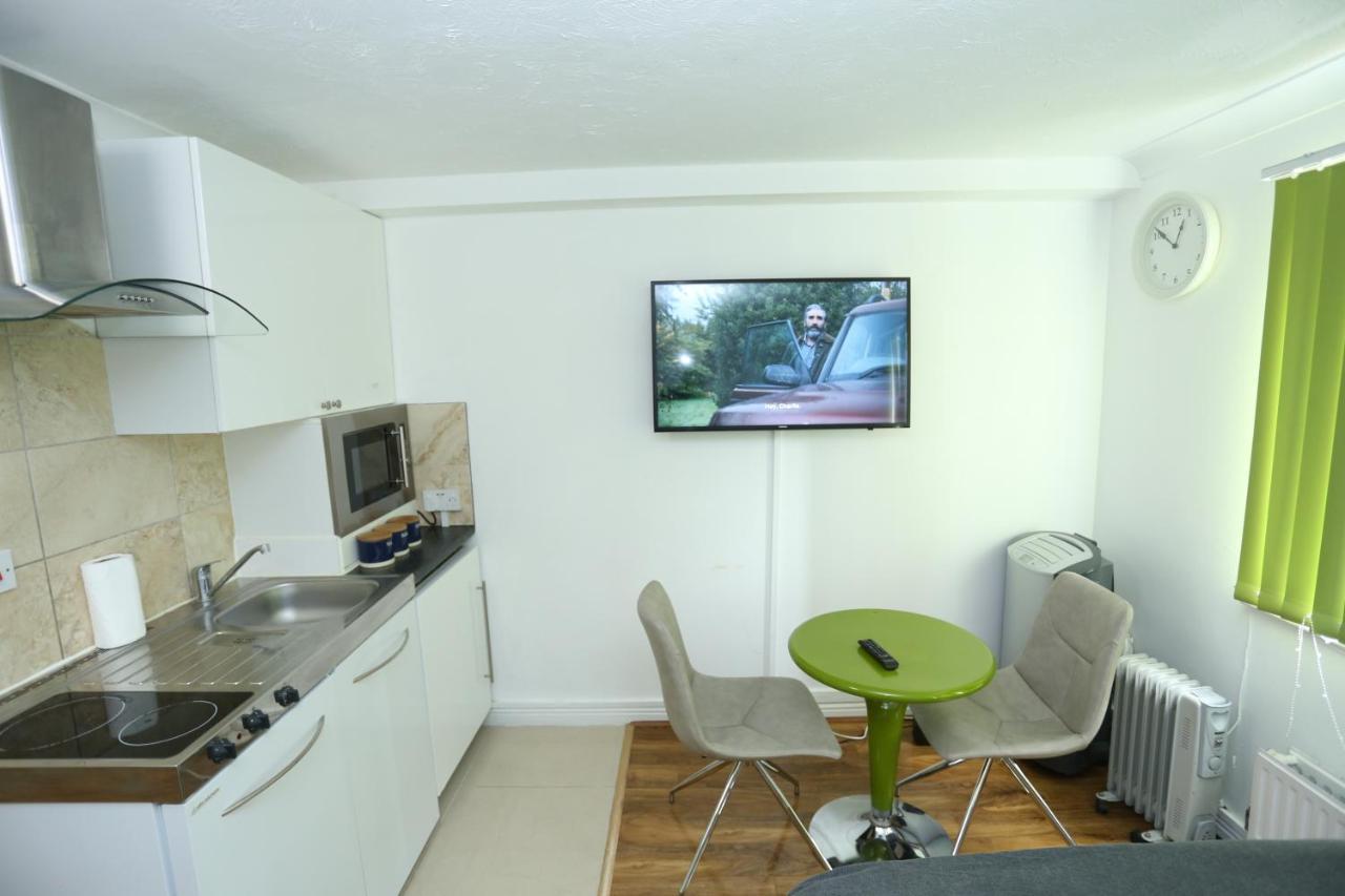 Lytham Studio Apartment *